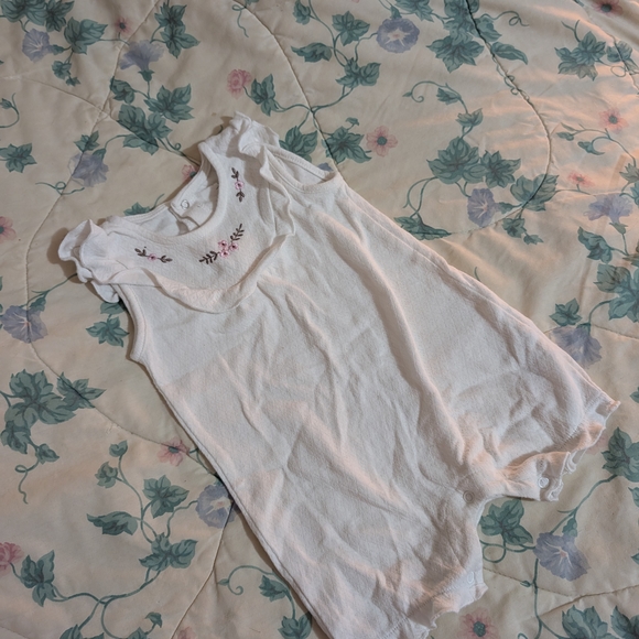 (5 For $20) Rene Rofe Romper - Picture 2 of 3